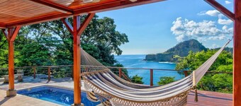 Oceanfront treehouse home w/ private pool, deck, near beach