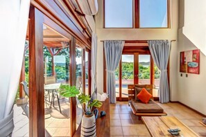 TV - Oceanfront treehouse home w/ private pool, deck, near beach (Tola)