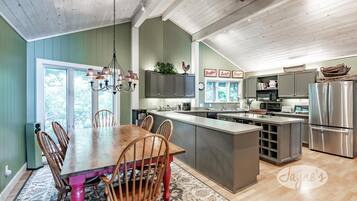 Frigorífic, forn, placa de cuina i rentaplats