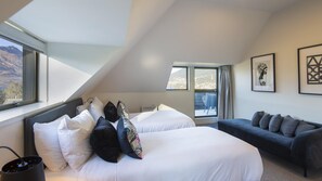 5 Schlafzimmer, Schreibtisch, Bügeleisen/Bügelbrett, kostenloses WLAN