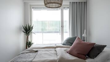 Apartment | 1 bedroom, individually decorated, individually furnished