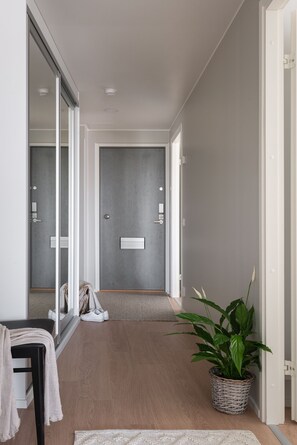 Hallway - SleepWell Apartments Katajanokka (Helsinki)