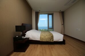 Suite | 2 bedrooms, free WiFi - Oceanhills Resort (Pohang)