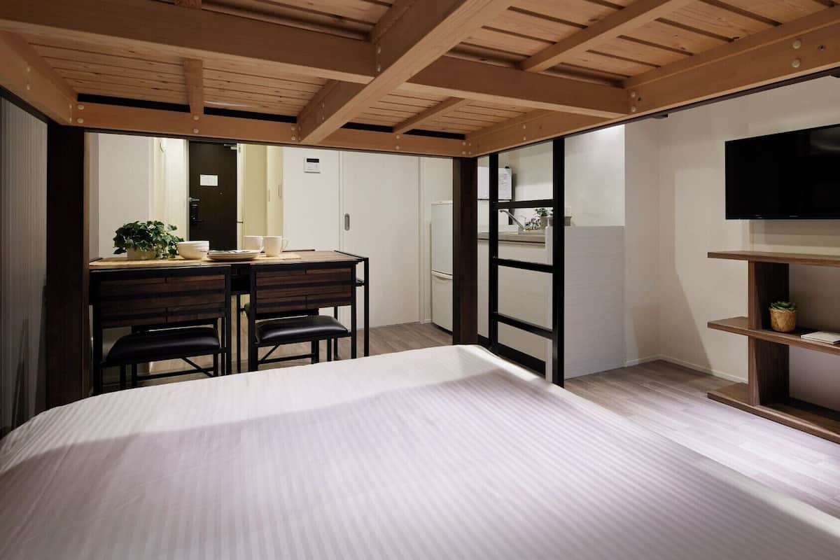 1 bedroom, iron/ironing board, free WiFi, bed sheets