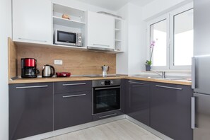 Private kitchen - Apartments Kiara (Punat)