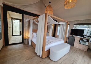 Private kitchenette - MINT Hotel 84 on Katherine (Sandton)