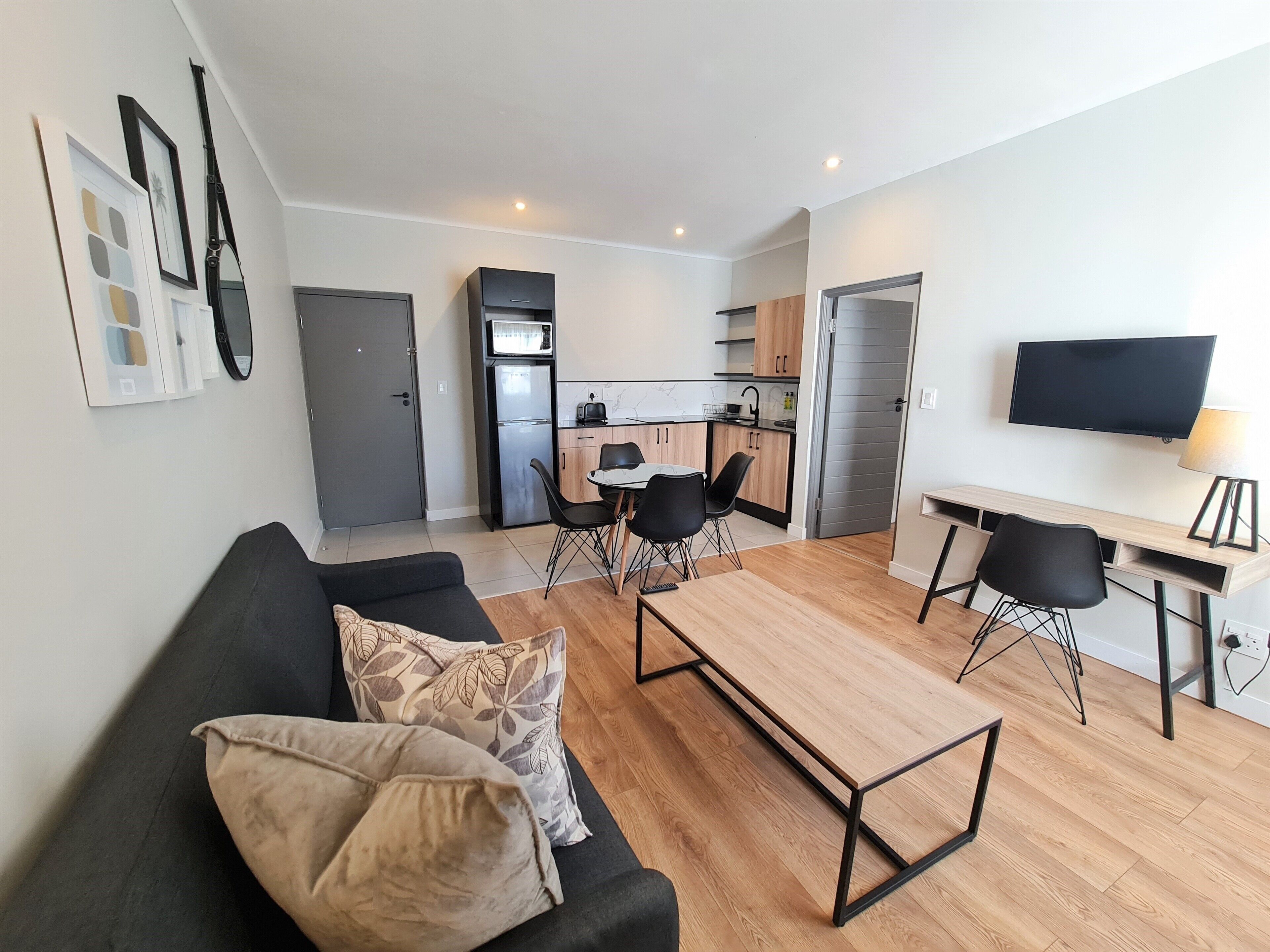 executive suite | living area | smart tv, netflix, streaming services