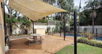 Aquarius Apartment 7