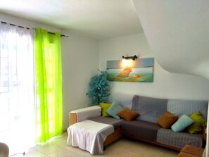 Télévision à écran plat de 30 pouces avec chaînes numériques, télévision