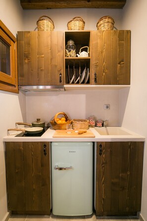 Private kitchen - Private room in farm (Portaria)