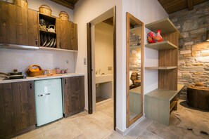 Private kitchen - Private room in farm (Portaria)