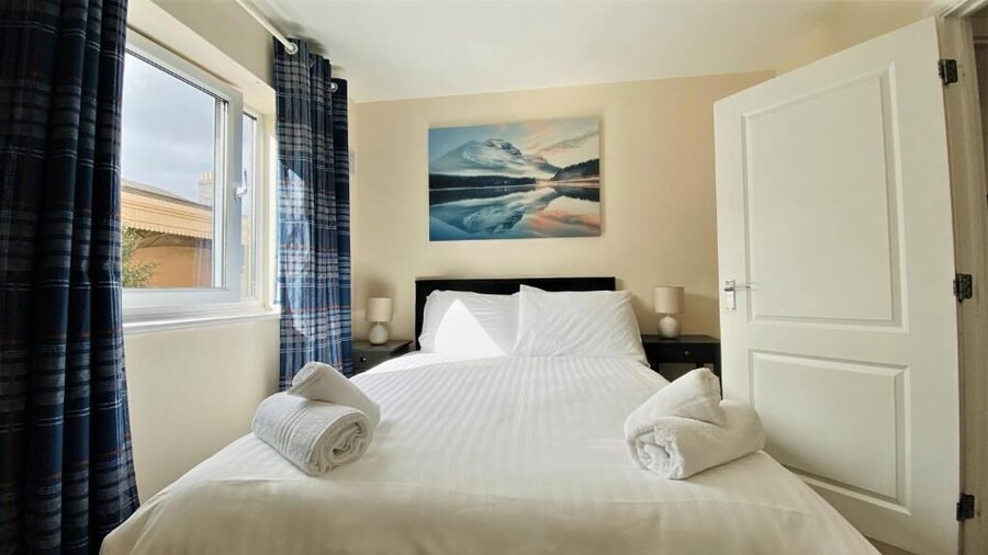 Broad Gauge Apartments