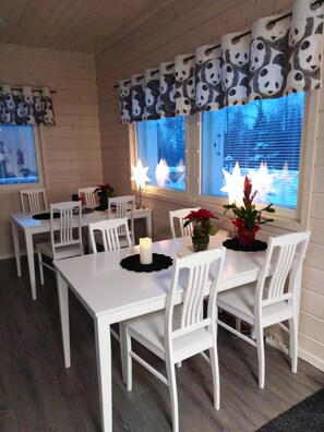 Restaurant - Valkeisen Loma (Ahtari)