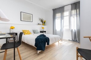 4 bedrooms, iron/ironing board - Casa Cosi - Eixample 3 (Barcelona)