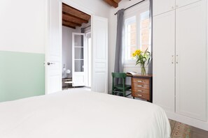 3 bedrooms, iron/ironing board - Casa Cosi - Sant Gervasi 1 (Barcelona)