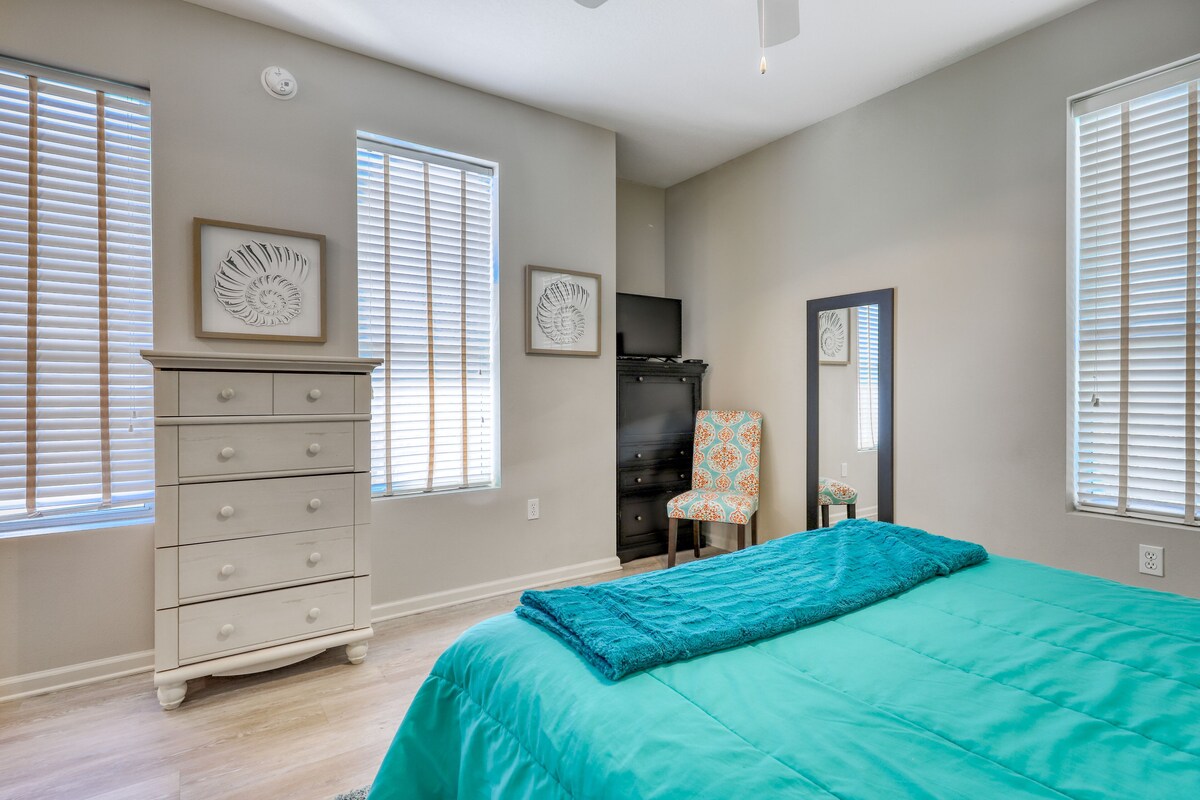 Photo 18 of Lovely condo with a furnished patio & on-site pool - beach access