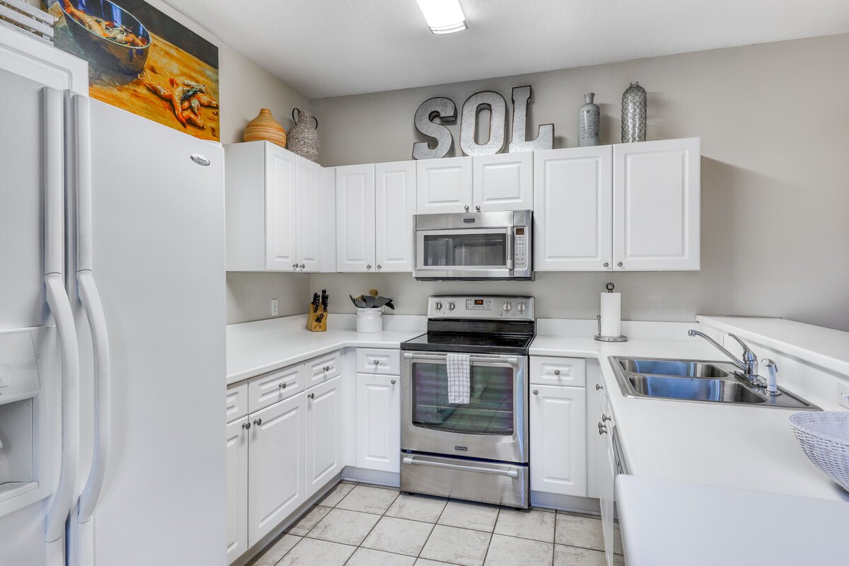 Photo 8 of Lovely condo with a furnished patio & on-site pool - beach access