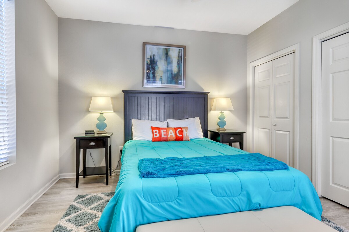 Photo 17 of Lovely condo with a furnished patio & on-site pool - beach access