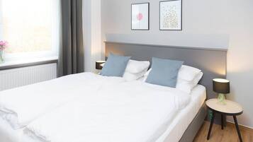 3 Schlafzimmer, Zimmersafe, BĂŒgeleisen/BĂŒgelbrett, Reisekinderbett