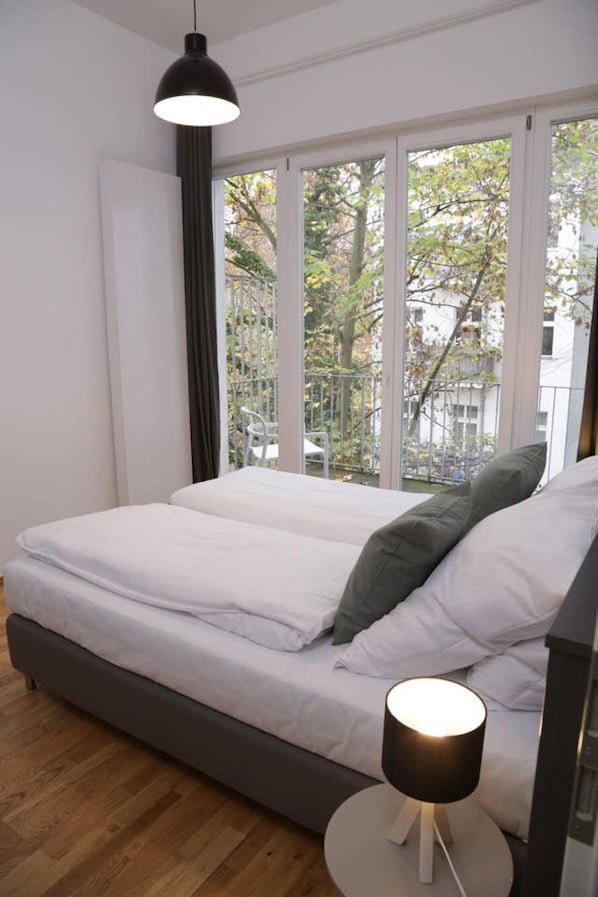 2 slaapkamers, een kluis op de kamer, een strijkplank/strijkijzer