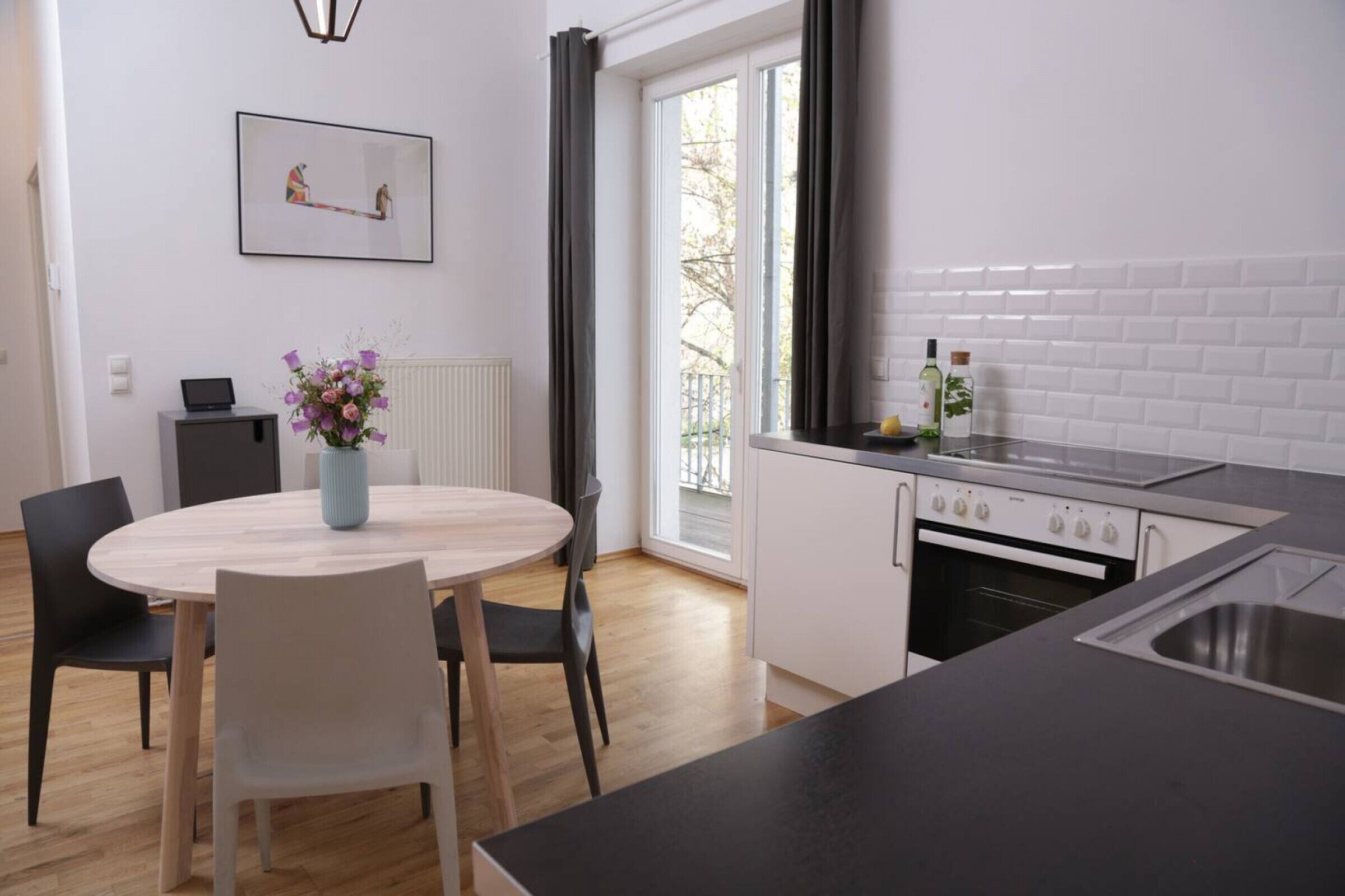 Kühlschrank, Ofen, Herdplatte, Geschirrspüler