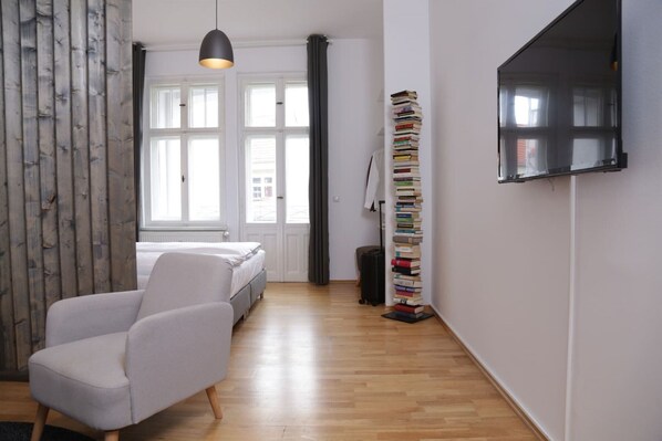 1 habitación y caja de seguridad en la habitación