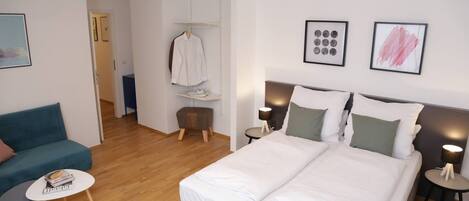 1 Schlafzimmer, Zimmersafe, Bügeleisen/Bügelbrett, Reisekinderbett