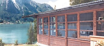 10 Person Holiday Home in Oppstryn