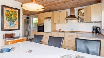 House | Private kitchen | High chair