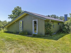 Exterior - Secluded Holiday Home In Jutland near Beach (Nykobing Mors)