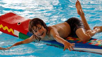 Hus | Pool | Indendørs pool, udendørs pool