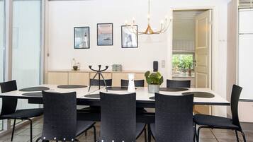 House | Dining