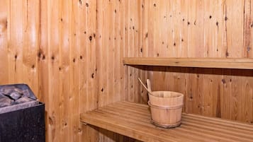 House | Sauna