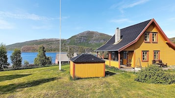 House | Exterior