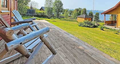 6 Person Holiday Home in Kviby-by Traum