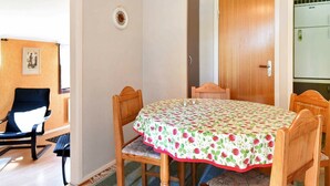 Unclassified image, 5 of 13, button - 4 Person Holiday Home in Strömstad (Stromstad)