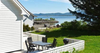 10 Person Holiday Home in Vevang
