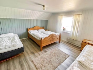 5 chambres, ameublement personnalisé