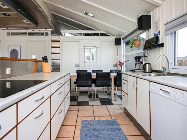 独立别墅 | 私人厨房 | 高脚椅