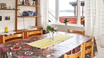 منزل | مطبخ خاص | ثلاجة، ميكروويف، غسالة أطباق، ماكينة لصنع القهوة/الشاي