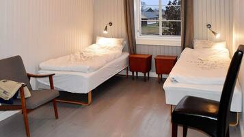 8 bedrooms, individually furnished