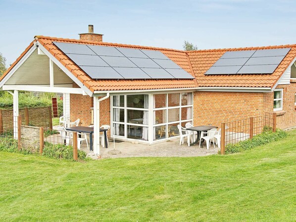 House | Exterior