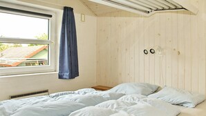 3 bedrooms, cots/infant beds - Delightful Holiday Home in Haderslev With Barbecue (Haderslev)