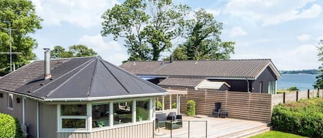 House | Exterior