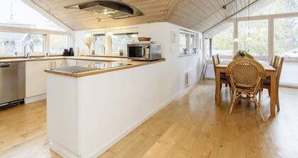 8 Person Holiday Home in Rodby-by Traum