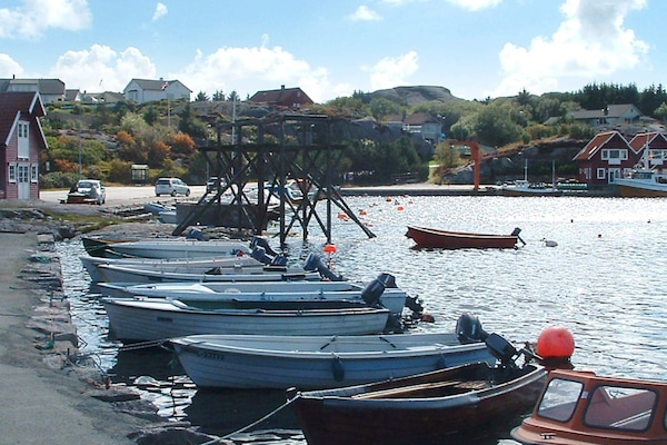 House | Marina