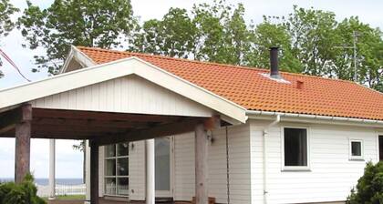 6 Person Holiday Home in Praesto