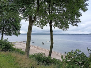 House | Water view