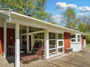 House | Exterior - 5 Star Holiday Home in Glesborg (Glesborg)