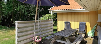6 Person Holiday Home in Humble-by Traum